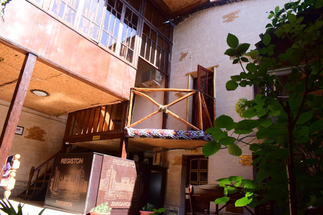 Hotel Registon Zargaron Szamarkand Kültér fotó